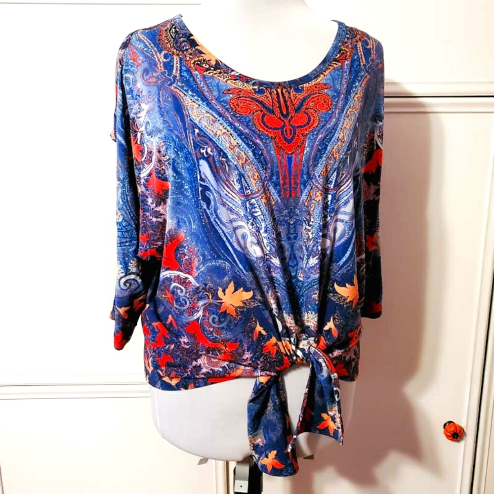 Nygard Bkue & Red Tie Front Cold Shoulder Top